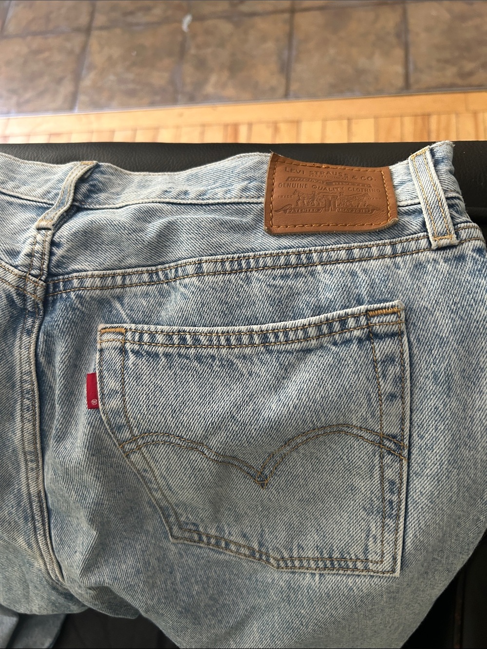 Levi's women’s  Light Blue Denim Jeans with Leather Patch